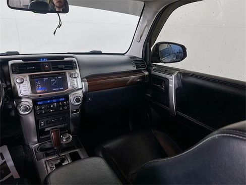 Used 2014 Toyota 4Runner Limited image 24