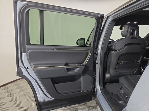 Used 2025 Rivian R1S Adventure AWD/4WD image 17