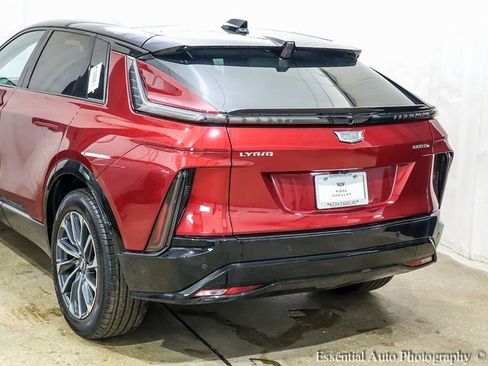 New 2025 Cadillac Lyriq Sport w/ LPO, Floor Liner Package image 6