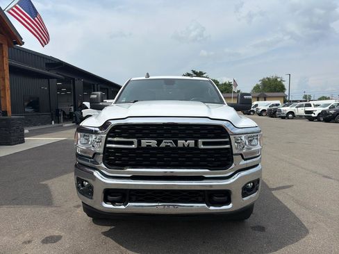 Used 2024 RAM 2500 Big Horn w/ Off Road Package AWD/4WD image 2
