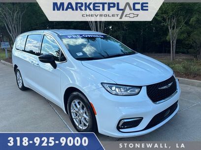 Used 2024 Chrysler Pacifica Touring-L