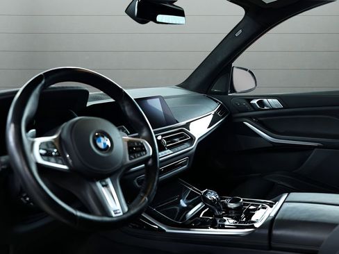 Used 2021 BMW X7 xDrive40i w/ M Sport Package image 36