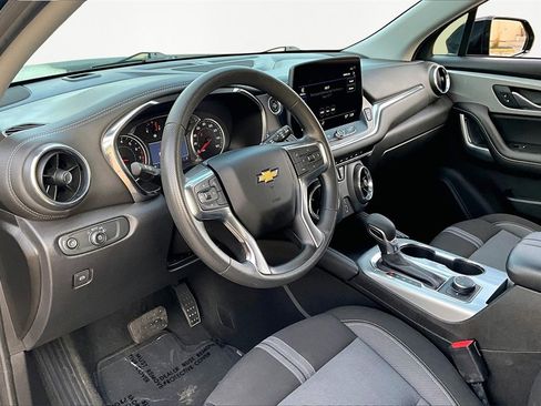 Used 2023 Chevrolet Blazer LT image 14
