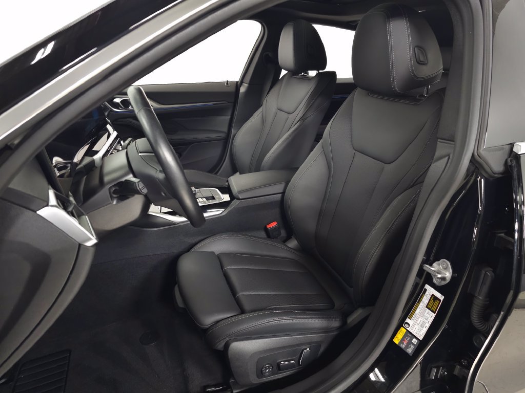 Used 2024 BMW i4 eDrive35 w/ Convenience Package RWD image 17