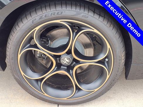 New 2025 Alfa Romeo Giulia Intensa w/ Driving Assist Package image 6