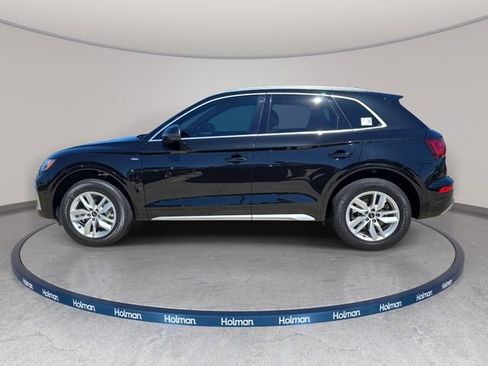 Used 2023 Audi Q5 2.0T Premium w/ Convenience Package AWD/4WD image 9
