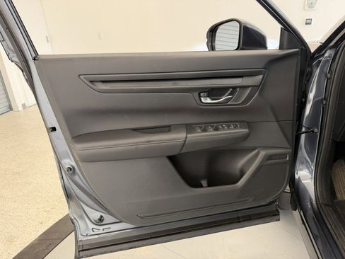 Used 2026 Honda CR-V LX image 23