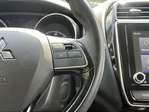 Used 2022 Mitsubishi Outlander Sport SE AWD/4WD image 9