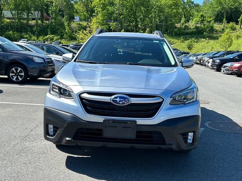 Certified 2022 Subaru Outback Premium AWD/4WD image 2