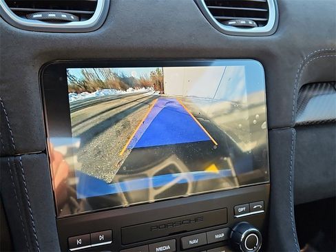 Certified 2025 Porsche 718 Cayman GT4 RS image 15