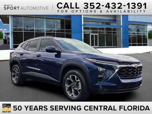 Certified 2024 Chevrolet Trax LT w/ Driver Confidence Package FWD image 1
