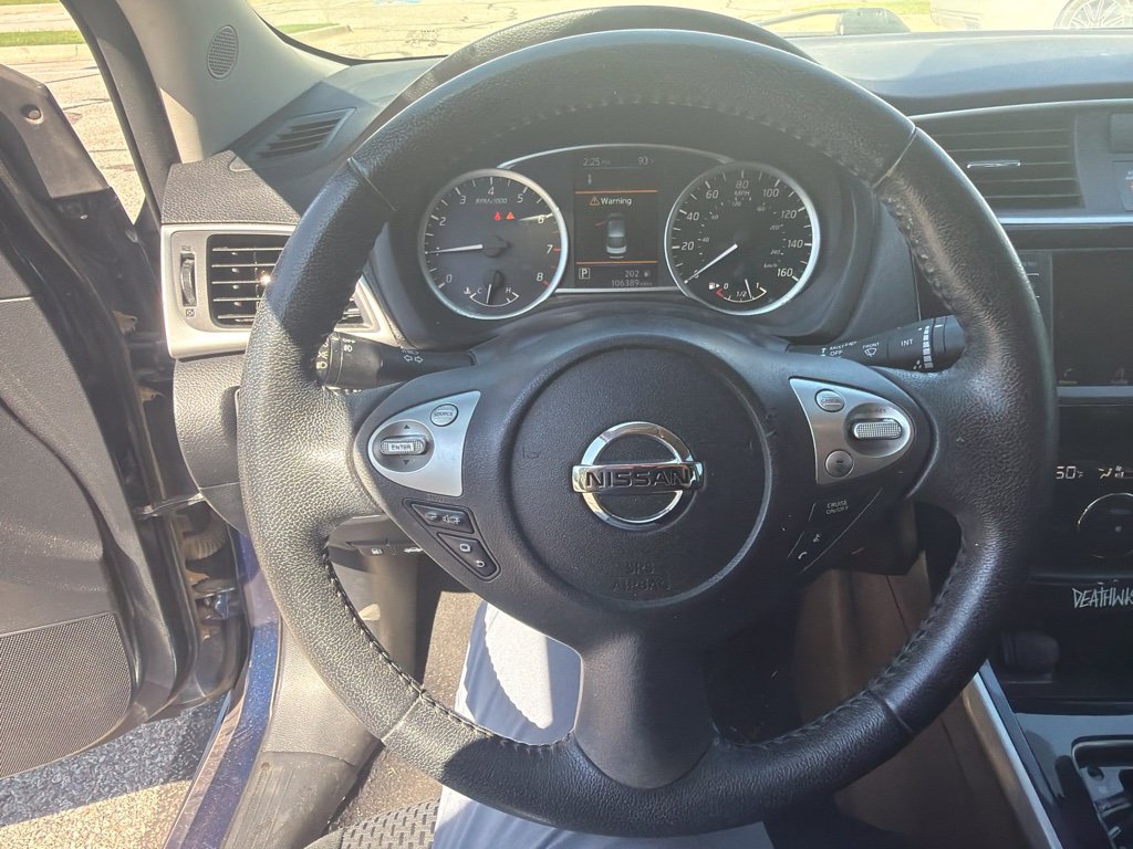 Used 2019 Nissan Sentra SR FWD image 7