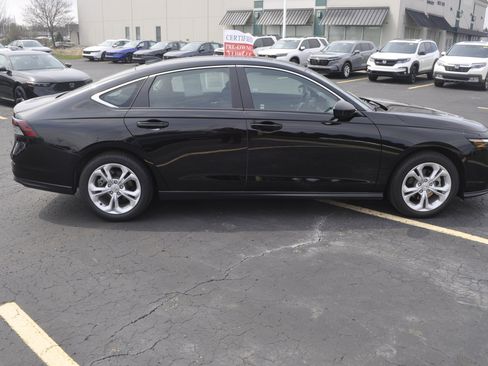 Certified 2025 Honda Accord LX image 8