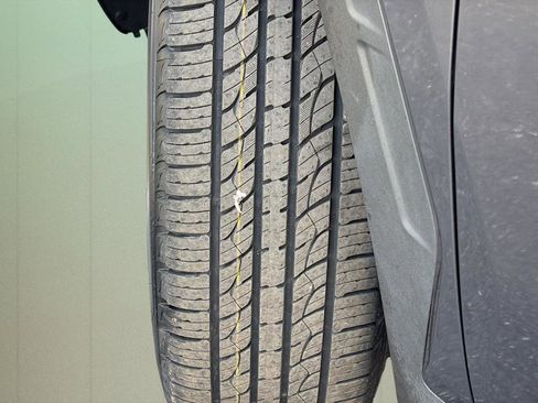 Certified 2025 Hyundai Tucson SEL image 11