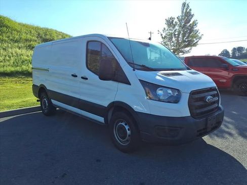 Used 2020 Ford Transit 150 Low Roof RWD image 10