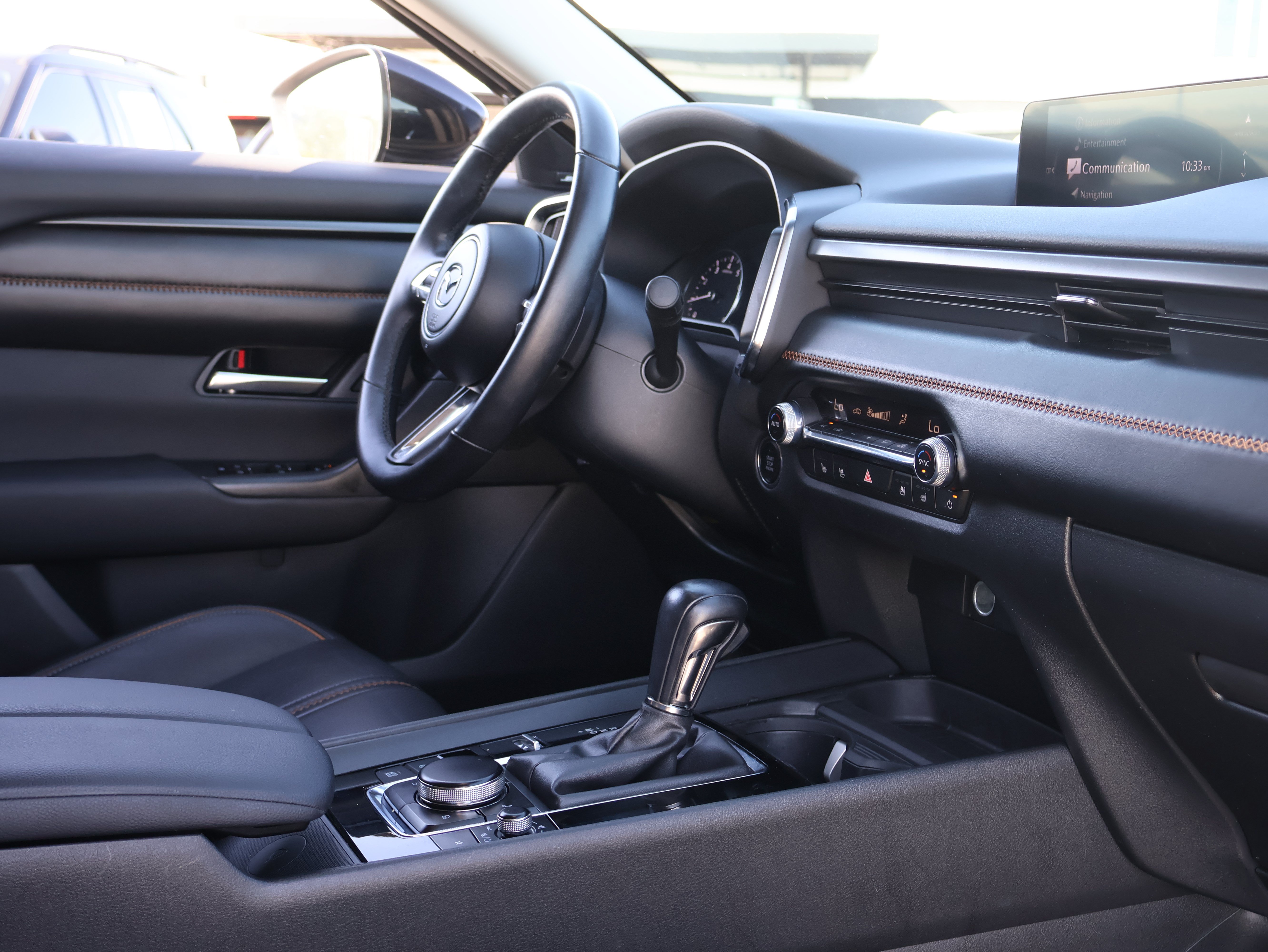 Used 2025 MAZDA CX-50 AWD 2.5 S w/ Premium Plus Pkg image 9