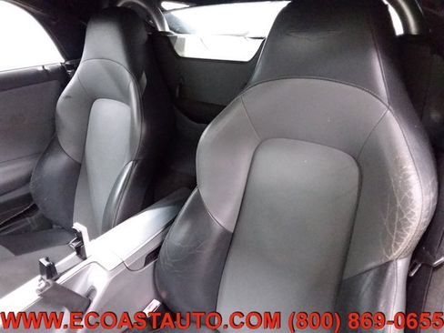 Used 2005 Chrysler Crossfire Limited image 13