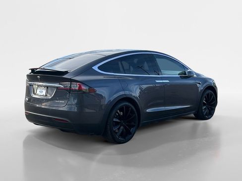 Used 2019 Tesla Model X Long Range image 5