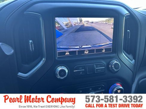 Certified 2021 GMC Sierra 1500 AT4 AWD/4WD image 18