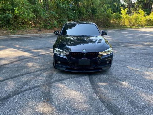 Used 2017 BMW 340i xDrive Sedan AWD/4WD image 2