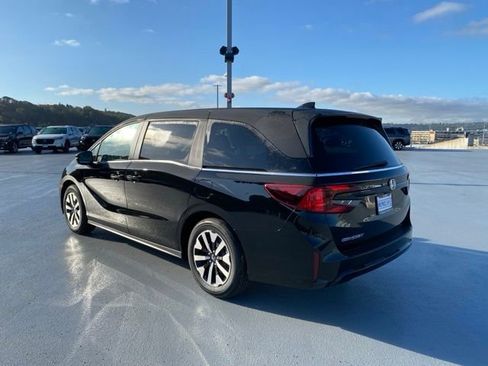 New 2026 Honda Odyssey EX-L image 10