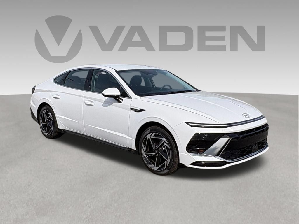 New 2026 Hyundai Sonata SEL FWD image 1