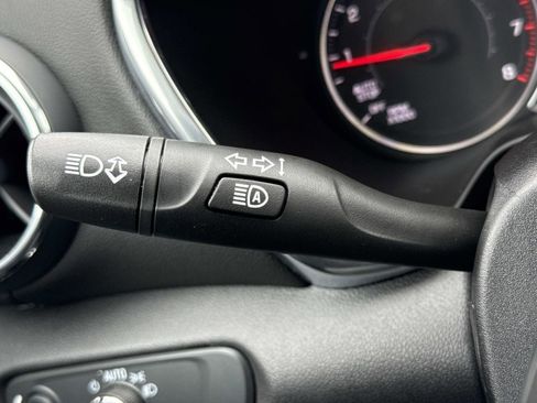 Used 2023 Chevrolet Blazer LT w/ Convenience Package image 9