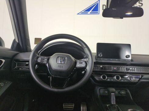 Certified 2025 Honda Civic Sport image 17