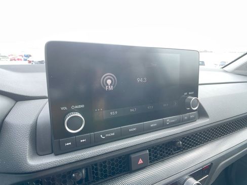 Used 2024 Honda CR-V EX image 17