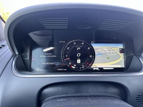 Used 2023 Jaguar F-TYPE Convertible RWD image 12