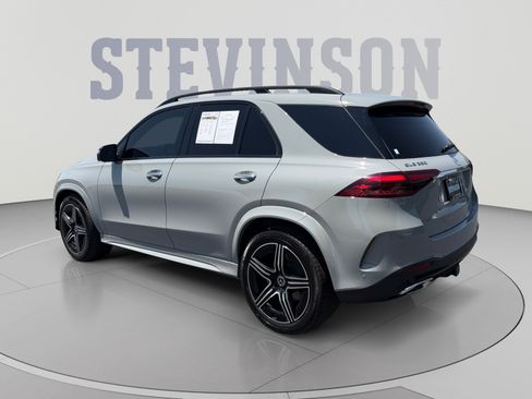 Used 2025 Mercedes-Benz GLE 350 4MATIC image 3