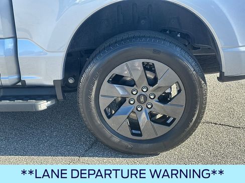 Certified 2022 Ford F150 Lightning Lariat w/ Equipment Group 511A High image 22