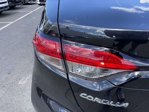 Used 2022 Toyota Corolla LE image 22