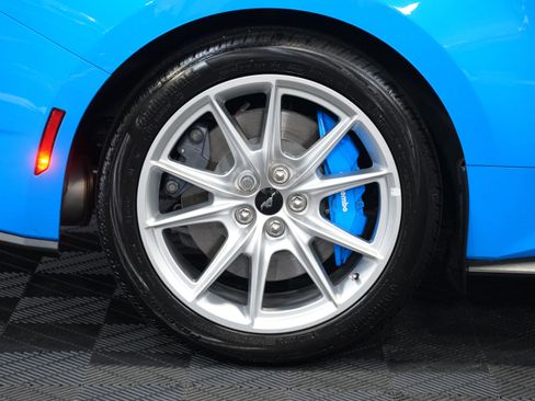Used 2024 Ford Mustang GT Premium RWD image 50