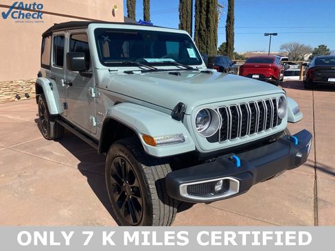 Used 2024 Jeep Wrangler Unlimited Sahara image 14