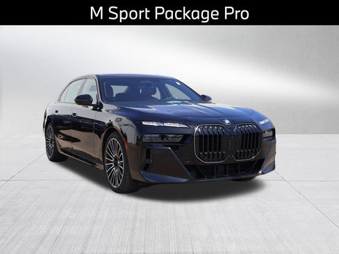 New 2026 BMW 760i xDrive w/ Executive Package AWD/4WD image 5