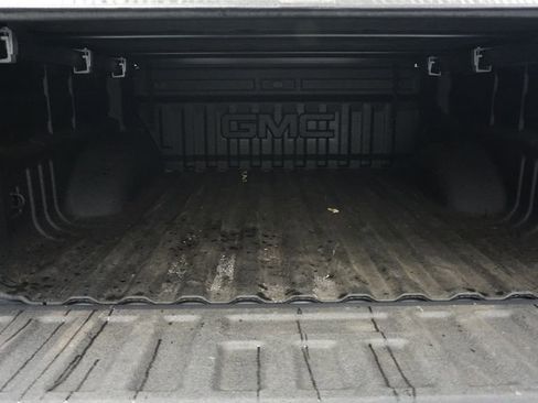 Used 2020 GMC Canyon SLE w/ Elevation Edition image 28