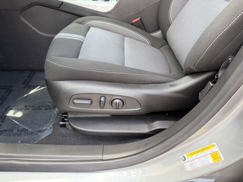 New 2025 Chevrolet Blazer LT w/ LPO, 'HIT The Road' Package FWD image 26