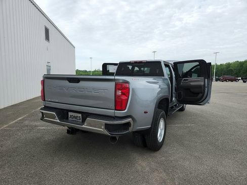 New 2026 Chevrolet Silverado 3500 LT w/ Safety Package AWD/4WD image 17