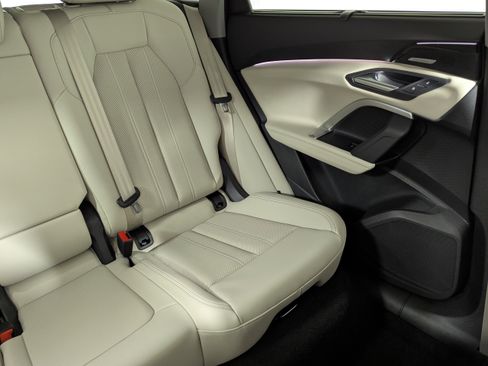 New 2025 Audi Q5 Premium Plus image 35