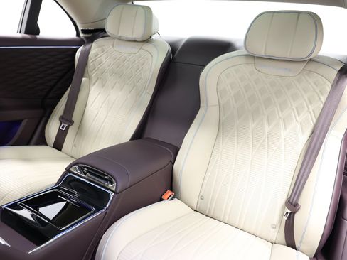 Used 2022 Bentley Flying Spur V8 AWD/4WD image 74