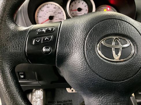 Used 2005 Toyota RAV4 4WD image 23