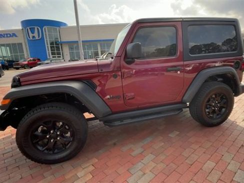 Used 2021 Jeep Wrangler Sport image 6