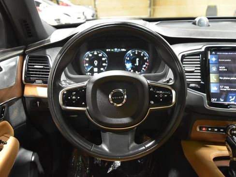 Used 2016 Volvo XC90 T6 AWD/4WD image 17