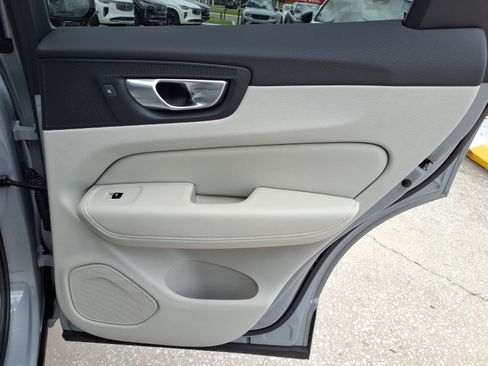 Certified 2024 Volvo XC60 B5 Plus w/ Protection Package Premier AWD/4WD image 14