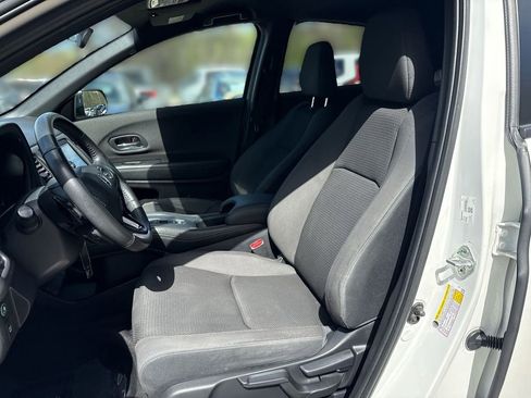 Used 2022 Honda HR-V Sport image 13
