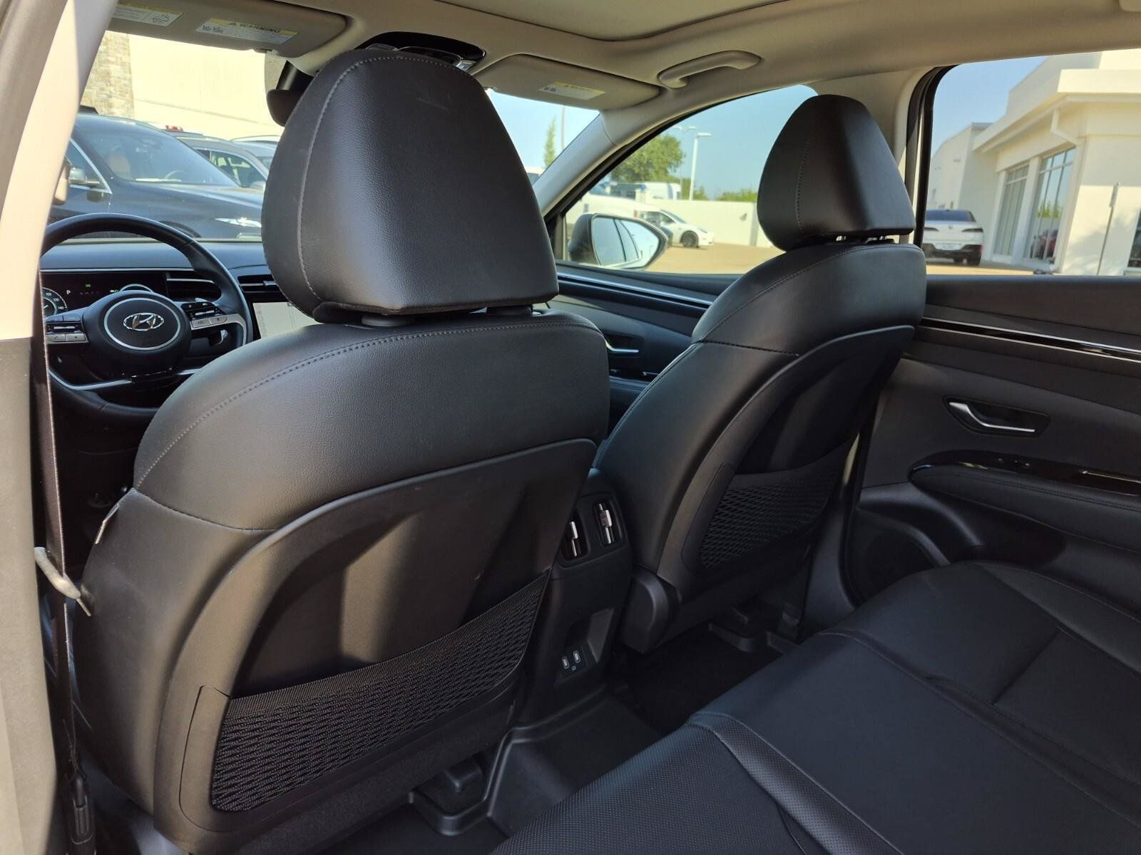 Used 2024 Hyundai Tucson Limited AWD/4WD image 17