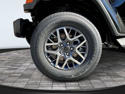 New 2025 Jeep Wrangler Sahara image 11