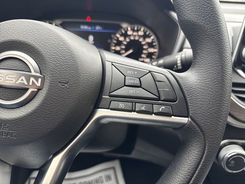 Used 2023 Nissan Altima 2.5 SV image 20