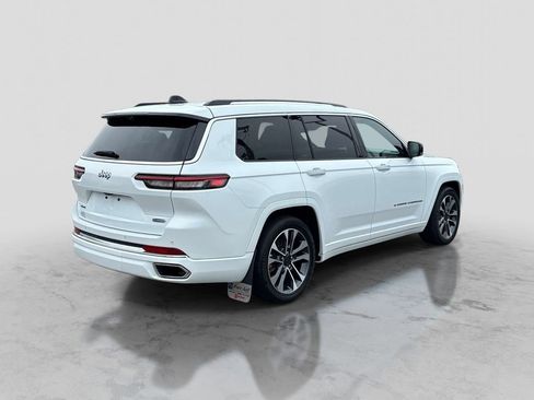 Used 2023 Jeep Grand Cherokee L Overland w/ Luxury Tech Group IV AWD/4WD image 7